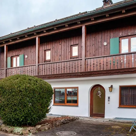 In Urspring Am Lechstausee Apartment *